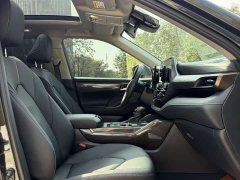 Toyota Highlander 2.5L Intelligent Hybrid AWD Knight Edition 7-Seater - ფოტო 13