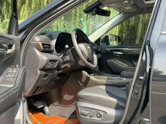 Toyota Highlander 2.5L Intelligent Hybrid AWD Knight Edition 7-Seater - ფოტო 4