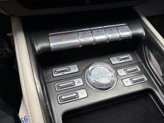 Lincoln Navigator 2.0T AWD Prestige - ფოტო 13