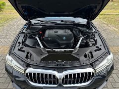 BMW 5 Series 530Li Premier M Sport Package - ფოტო 17