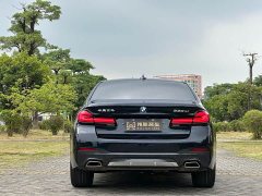 BMW 5 Series 530Li Premier M Sport Package - ფოტო 5