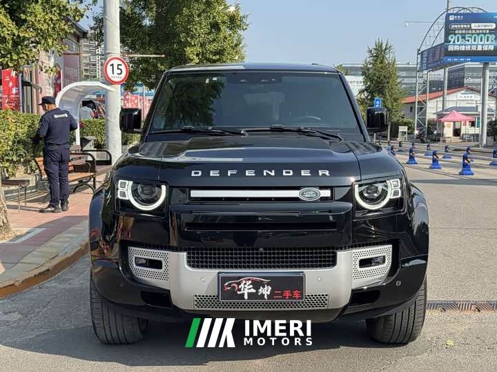 Land Rover Defender 110 3.0T P400 XS