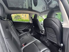 Tesla Model Y Rear-Wheel Drive - ფოტო 11
