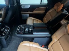 Lincoln Navigator 2020 3.5T Prestige Edition - ფოტო 12