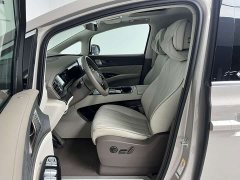Denza D9 2022 DM-i 970 AWD Flagship - ფოტო 15