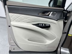 Denza D9 2022 DM-i 970 AWD Flagship - ფოტო 16