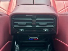BMW 5 Series 525Li M Sport Package - ფოტო 19