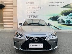 Lexus ES 2022 300h Excellence Edition - ფოტო 2