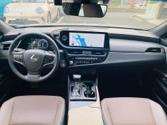 Lexus ES 2022 300h Excellence Edition - ფოტო 3