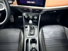 Volkswagen Bora 200TSI DSG Comfort Navigation Edition - ფოტო 6