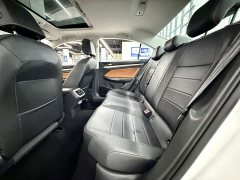 Volkswagen Bora 200TSI DSG Comfort Navigation Edition - ფოტო 7