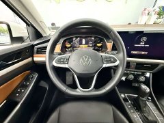 Volkswagen Bora 200TSI DSG Comfort Navigation Edition - ფოტო 9