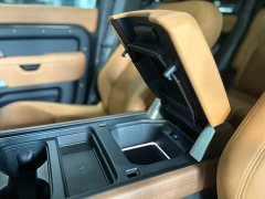 Land Rover Defender 130 3.0T P400 HSE - ფოტო 10