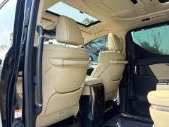 Toyota Alphard 2021 Hybrid 2.5L Premium Edition - ფოტო 11