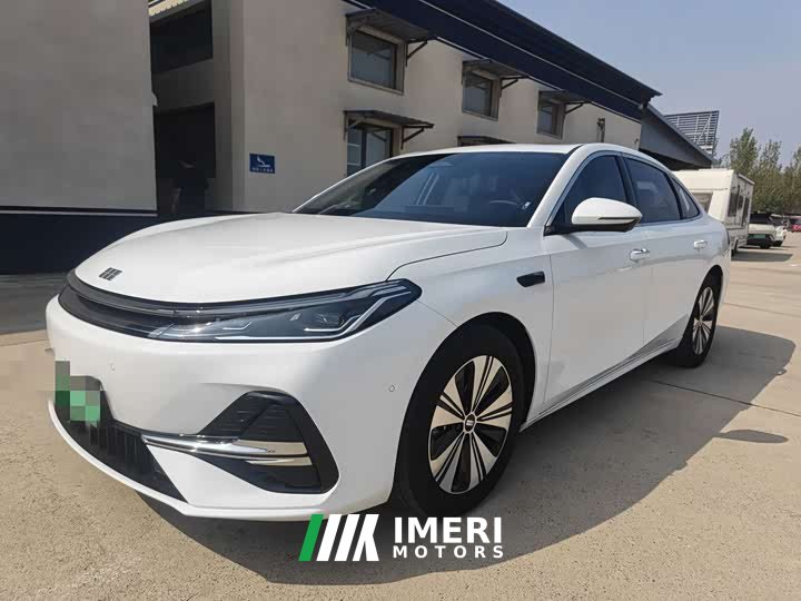 Geely Galaxy A7 EM-i 150km Explorer Edition - ავტომობილი ჩინეთიდან