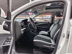 Volkswagen Jetta VS7 280TSI Automatic Entry-Level - ფოტო 9