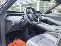 Xiaomi YU7 Four-Wheel Drive Max Edition - ფოტო 10