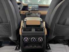 Land Rover Defender 110 3.0T P400 X-Dynamic HSE - ფოტო 13