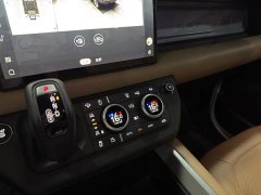 Land Rover Defender 110 3.0T P400 X-Dynamic HSE - ფოტო 14