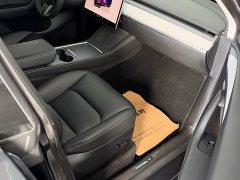Tesla Model Y Rear-Wheel Drive - ფოტო 10