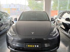 Tesla Model Y Rear-Wheel Drive - ფოტო 2