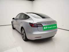 Tesla Model 3 Rear-Wheel Drive - ფოტო 4