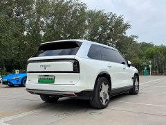 Zeekr Geely Zeekr 9X 2025 Hyper Edition 70kWh Six-Seater - ფოტო 15