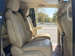 Buick GL8 Land Executive Cabin 652T Luxury - ფოტო 11