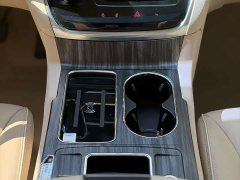 Buick GL8 Land Executive Cabin 652T Luxury - ფოტო 8