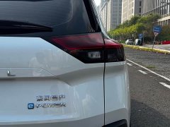 Nissan Qashqai e-POWER Hybrid Dual Motor AWD Premium Edition - фото 10