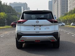 Nissan Qashqai e-POWER Hybrid Dual Motor AWD Premium Edition - фото 5