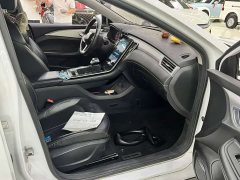 SAIC MG i6 MAX New Energy 1.5T PHEV Ride-hailing Flagship - ფოტო 5