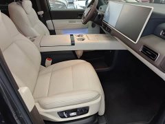Li Auto Li Xiang MEGA Ultra - ფოტო 15