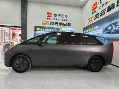Li Auto Li Xiang MEGA Ultra - ფოტო 5