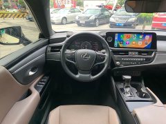 Lexus ES 2022 300h Premium Edition - ფოტო 18