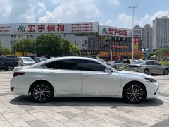 Lexus ES 2022 300h Premium Edition - ფოტო 6