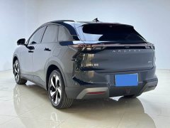 Arcfox Alpha T5 2026 Extended Range 1215 Yuan Jing Zhi Xing Version - ფოტო 5