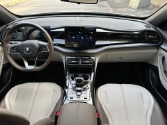 BYD Qin PLUS Glory Edition DM-i 55KM Leading - ფოტო 13