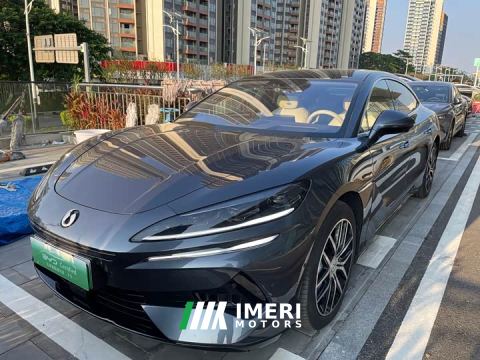 2024 Denza Z9 1100km Range AWD Max