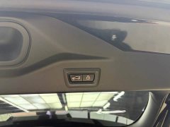 BMW X5 Facelift xDrive 40Li M Sport Package - ფოტო 17