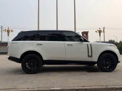Land Rover Range Rover 3.0L V6 400PS Extended Wheelbase Prestige Edition - ფოტო 3