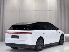 Li Auto i6 2025 Two-Wheel Drive Standard - ფოტო 10