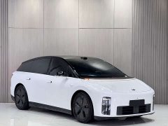 Li Auto i6 2025 Two-Wheel Drive Standard - ფოტო 3