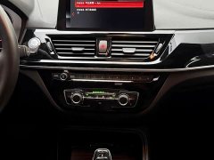 BMW 1 Series 120i M Sport Night Edition - ფოტო 9