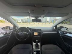 Volkswagen Golf Pure Electric 2020 Chi - ფოტო 11