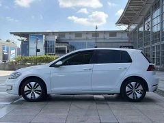 Volkswagen Golf Pure Electric 2020 Chi - ფოტო 19