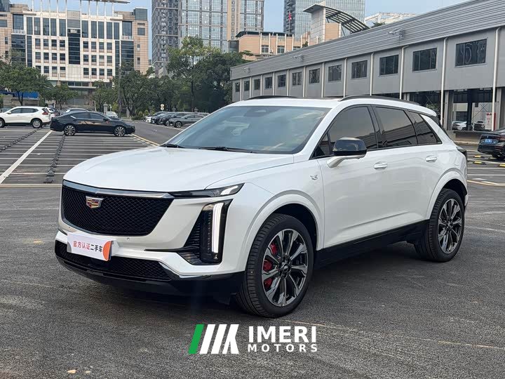 Cadillac XT5 2025 2.0T Platinum - ავტომობილი ჩინეთიდან