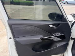 Volkswagen ID.3 Outstanding Edition - ფოტო 6