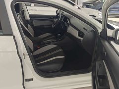 Volkswagen Bora 200TSI DSG Comfort Edition - ფოტო 10