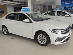 Volkswagen Bora 200TSI DSG Comfort Edition - ფოტო 3